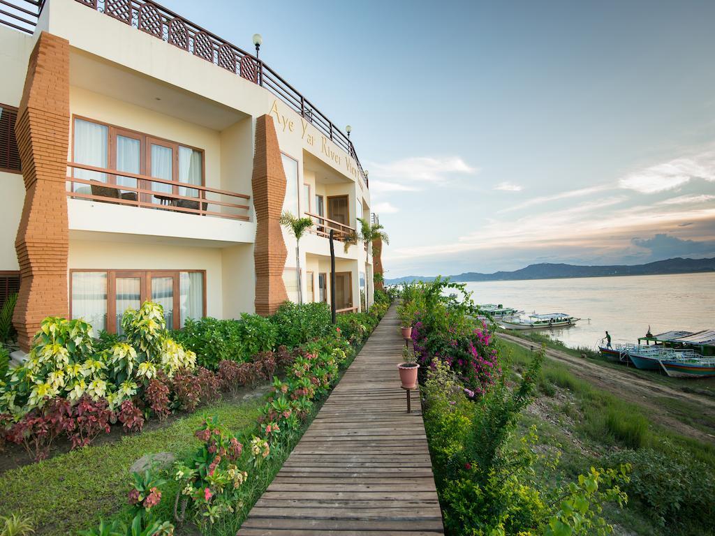Aye Yar River View Resort Bagan Exterior foto