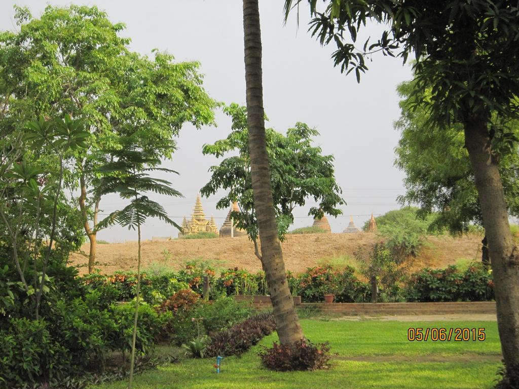 Aye Yar River View Resort Bagan Exterior foto