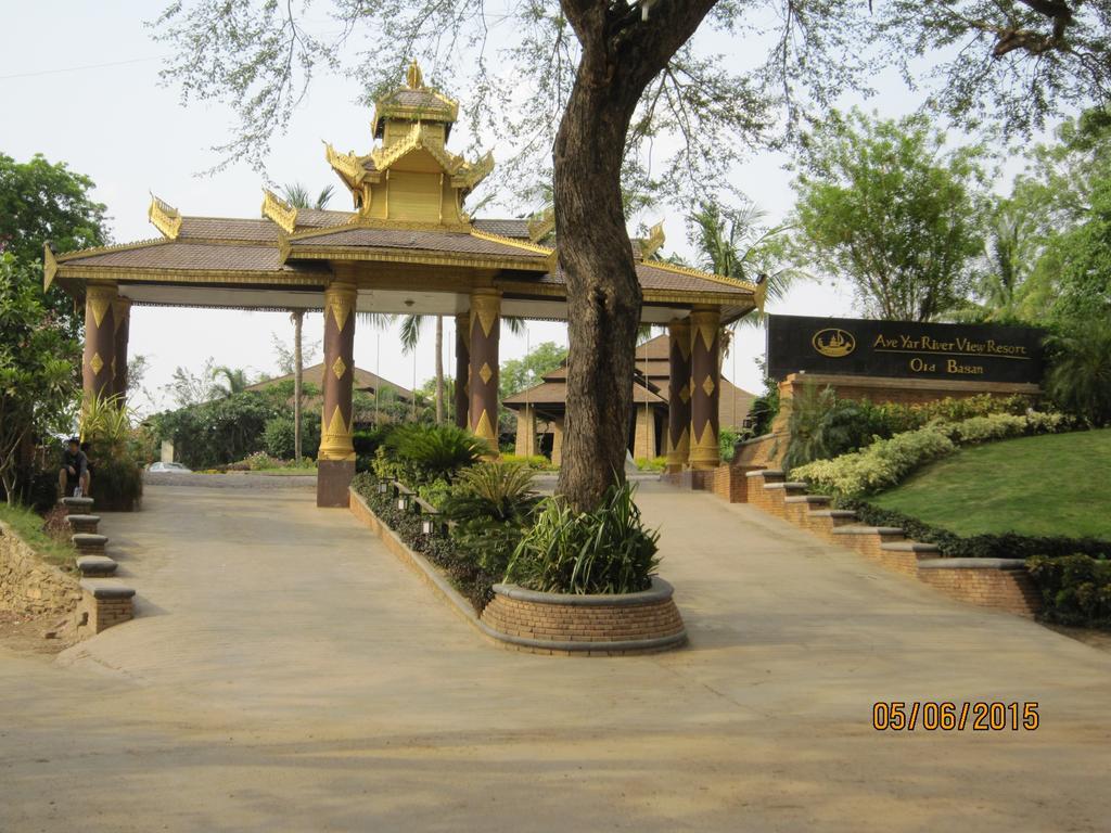 Aye Yar River View Resort Bagan Exterior foto