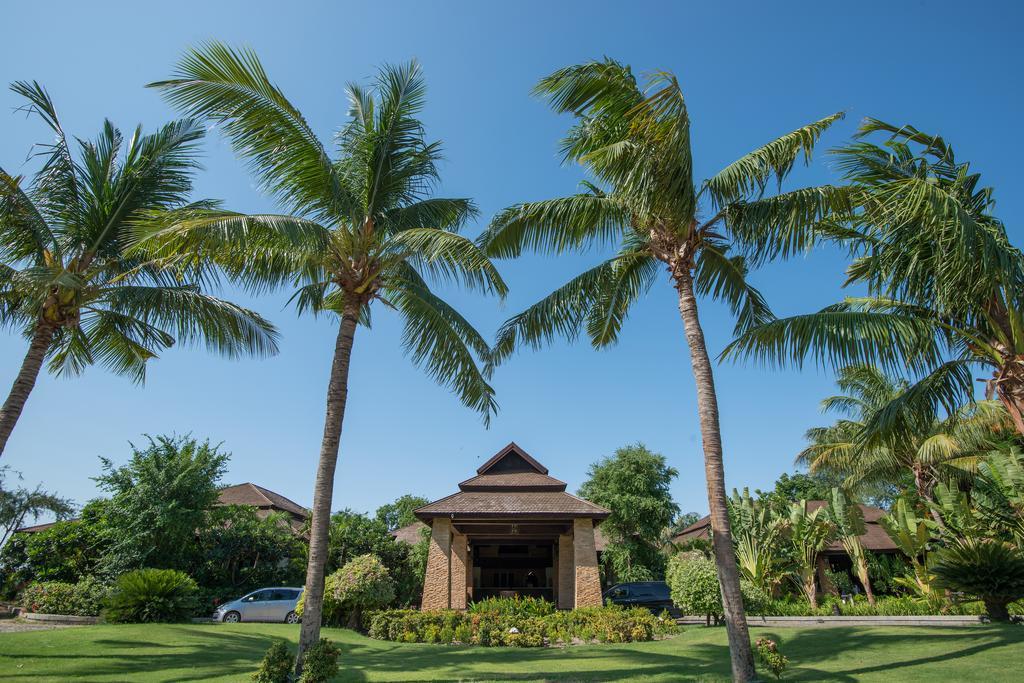 Aye Yar River View Resort Bagan Exterior foto